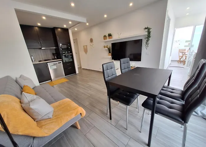 דירה Cool Living Quarteira, 2 Bedroom With Ocean View קווארטיירה